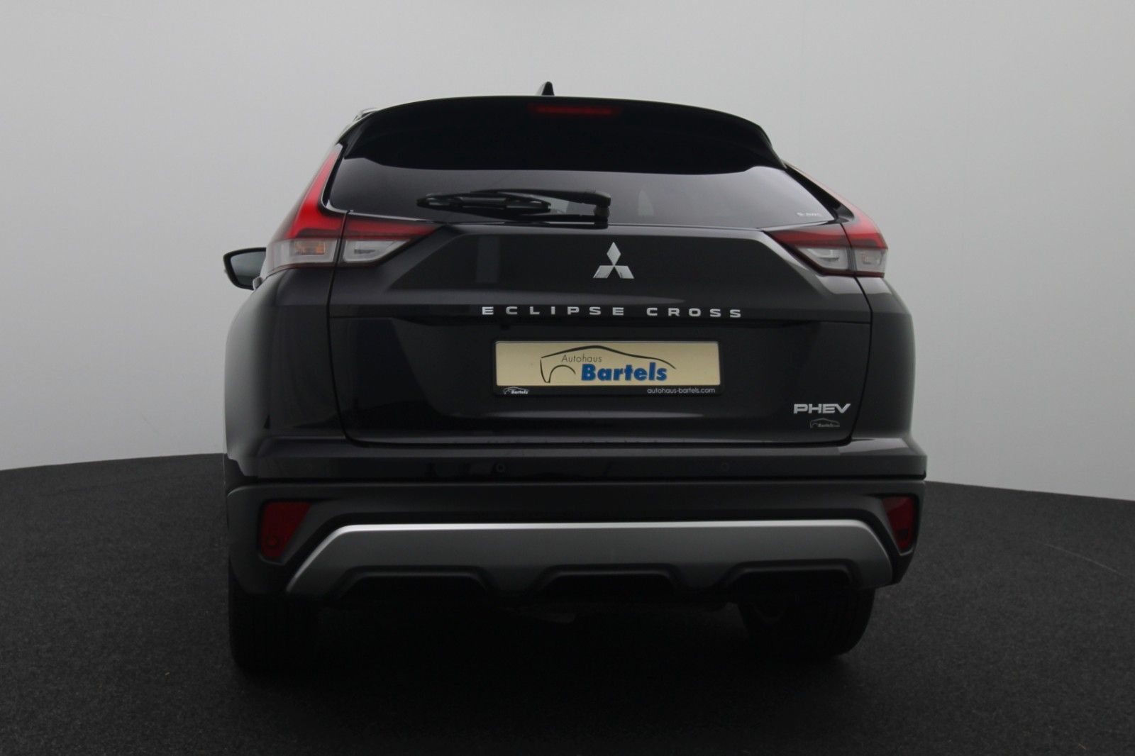 Fahrzeugabbildung Mitsubishi Eclipse Cross 2.4 Intro Edition Hybrid 4WD