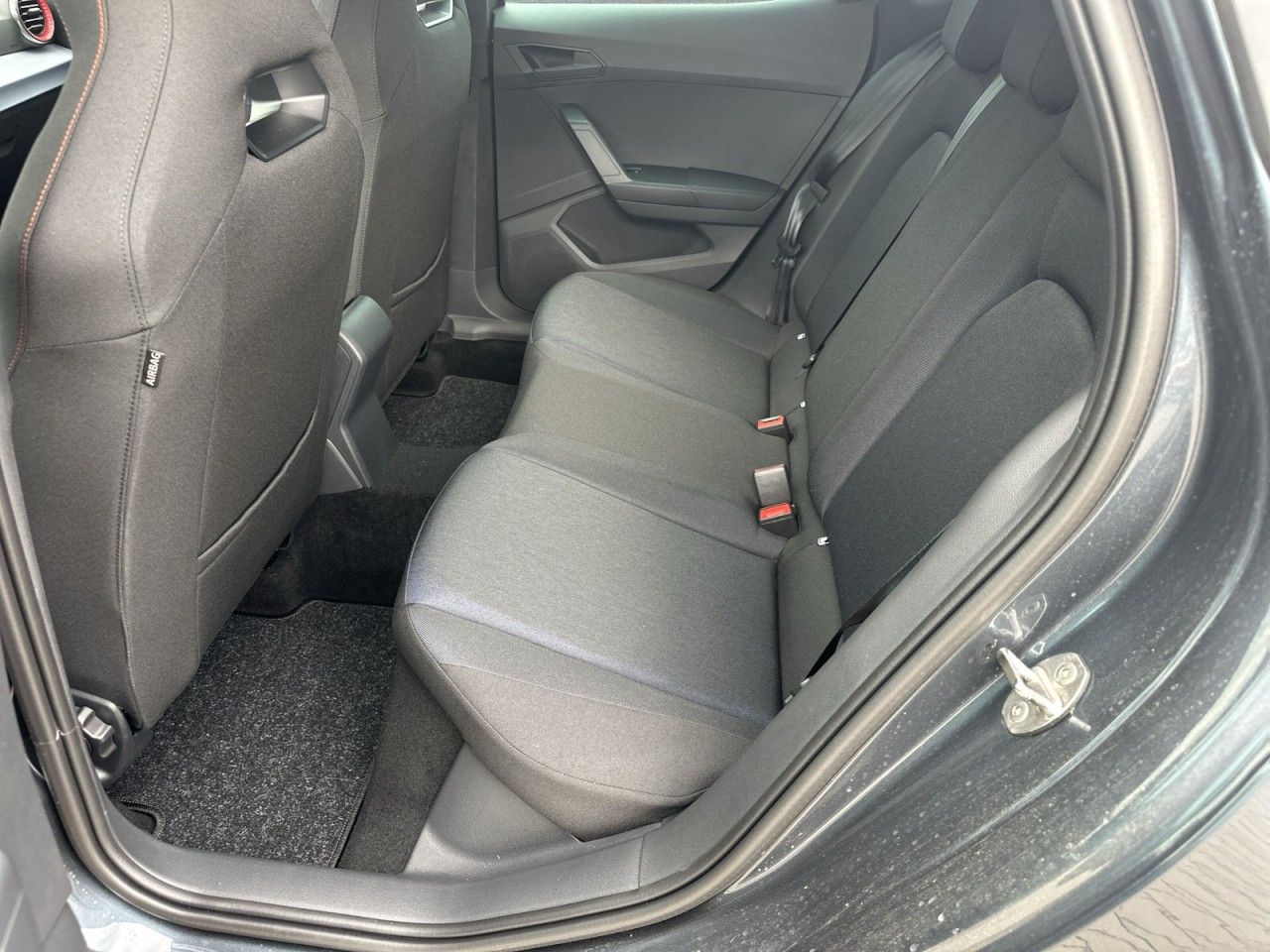 Fahrzeugabbildung SEAT Ibiza FR Black Edition 1.0 TSI DSG