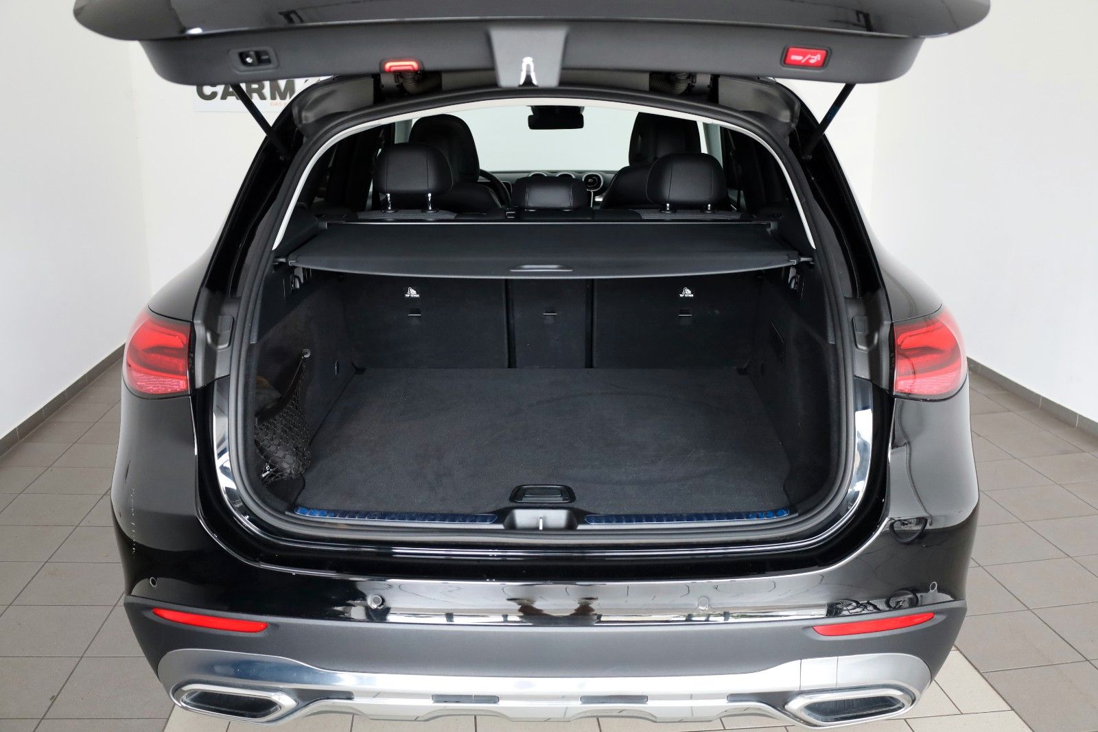 Fahrzeugabbildung Mercedes-Benz GLC 220d 4M,Avantgarde,Navi,LED,ParkPak,Apple,WR