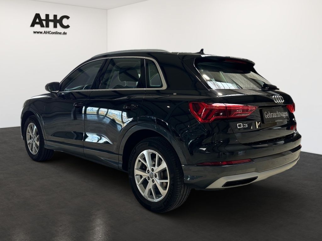 Fahrzeugabbildung Audi Q3 45 2,0 TFSI quattro Navi LED Tempomat Ambie.