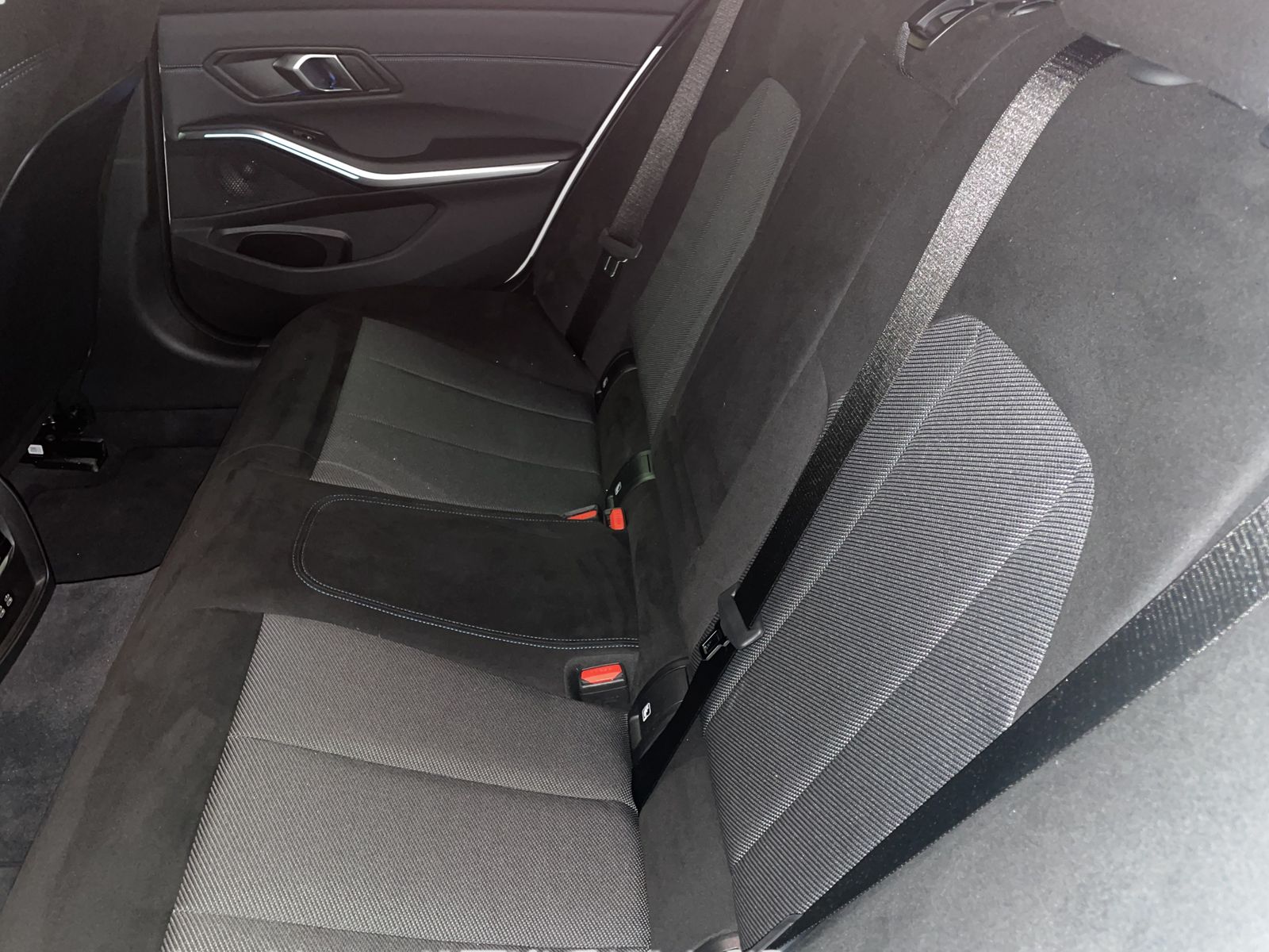 BMW 320 - Bild 13