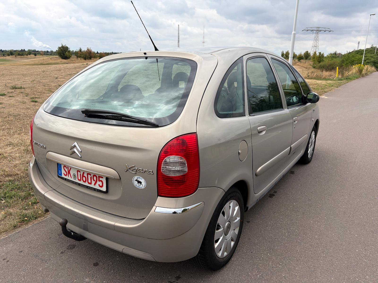 Citroën Xsara Picasso 1.6 16V Confort*KLIMAAUTO*AHK*TÜV*