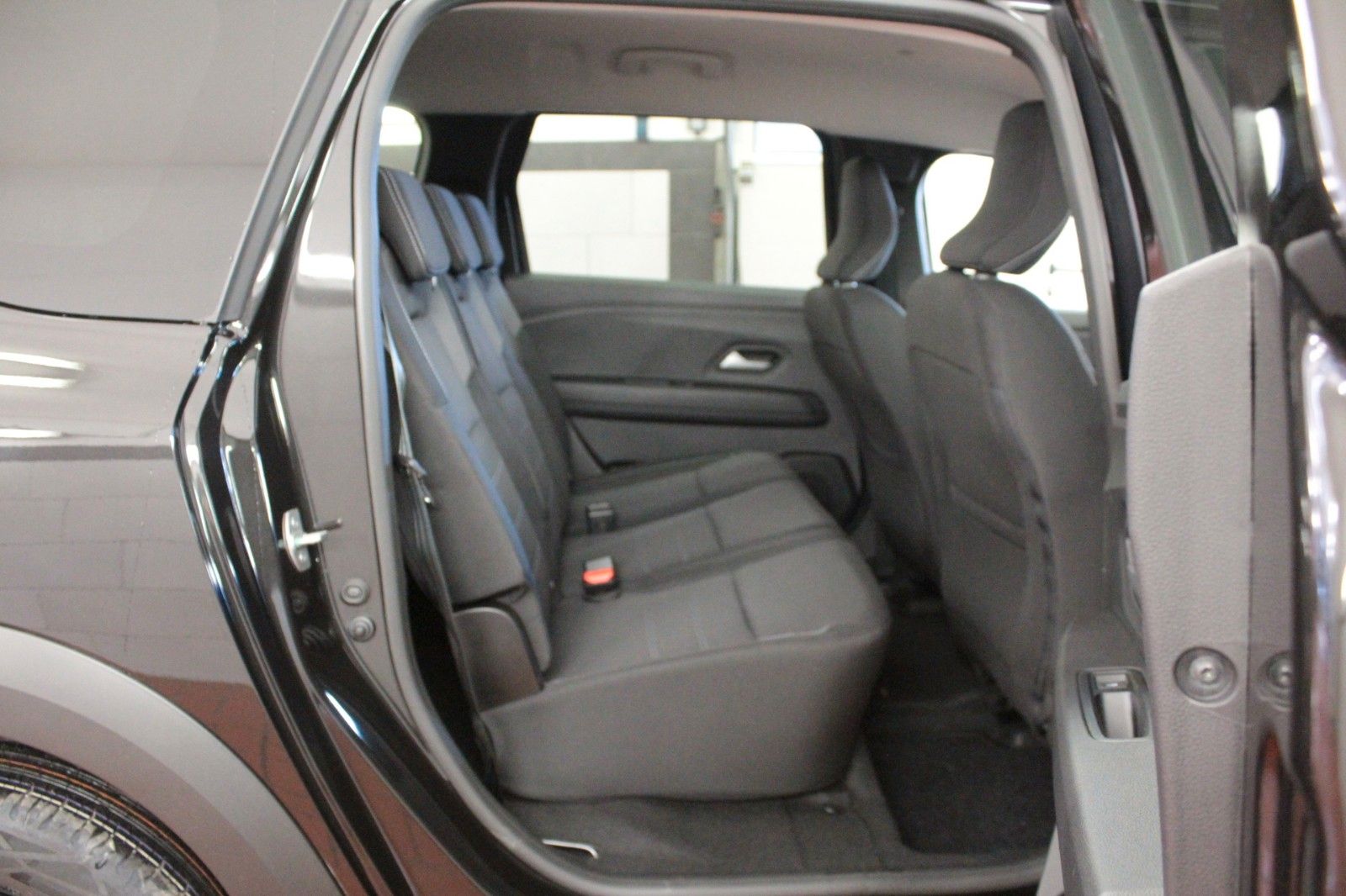 Fahrzeugabbildung Dacia Jogger Hybrid 140 Expression*7-Sitzer*