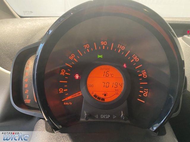 AYGO 1.0 x-play Team D KLIMA RÜCKFAHRKAMERA LM