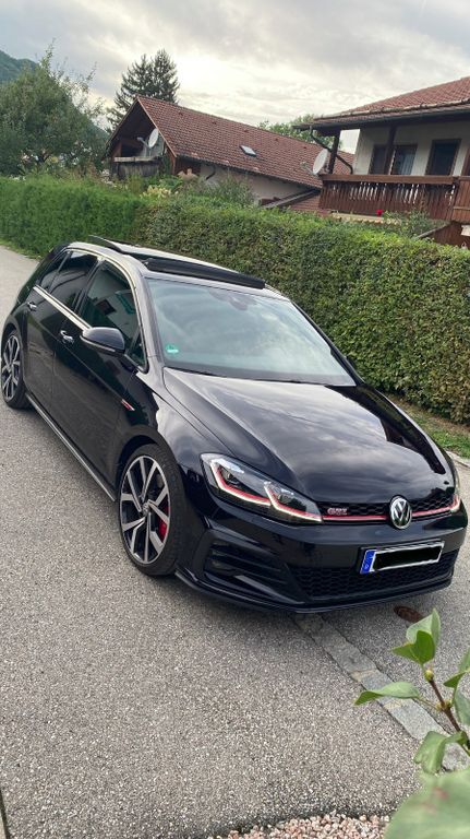 Image of Volkswagen Golf