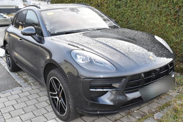 Porsche Macan *SPORT DESIGN PAKET*KAMERA* PCM*20" *