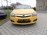 Opel Tigra 1.8 16V Cabrio Sport Klima Alu. Radio HU A - Opel Tigra Sport mit Benzin-Antrieb