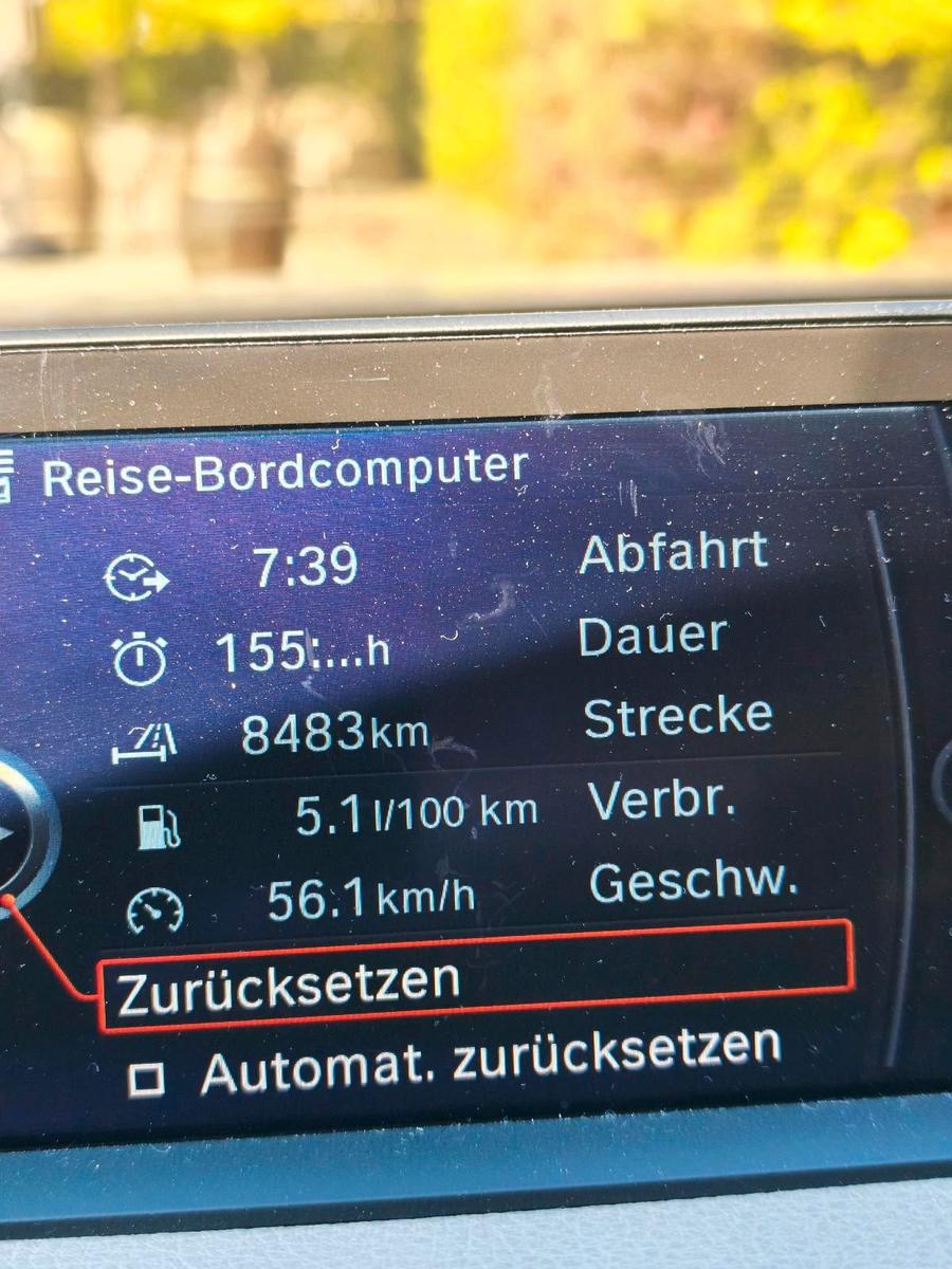 BMW 320 2012 — photo 7