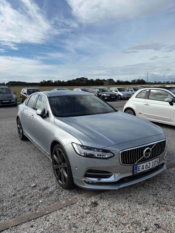 Image of Volvo S90