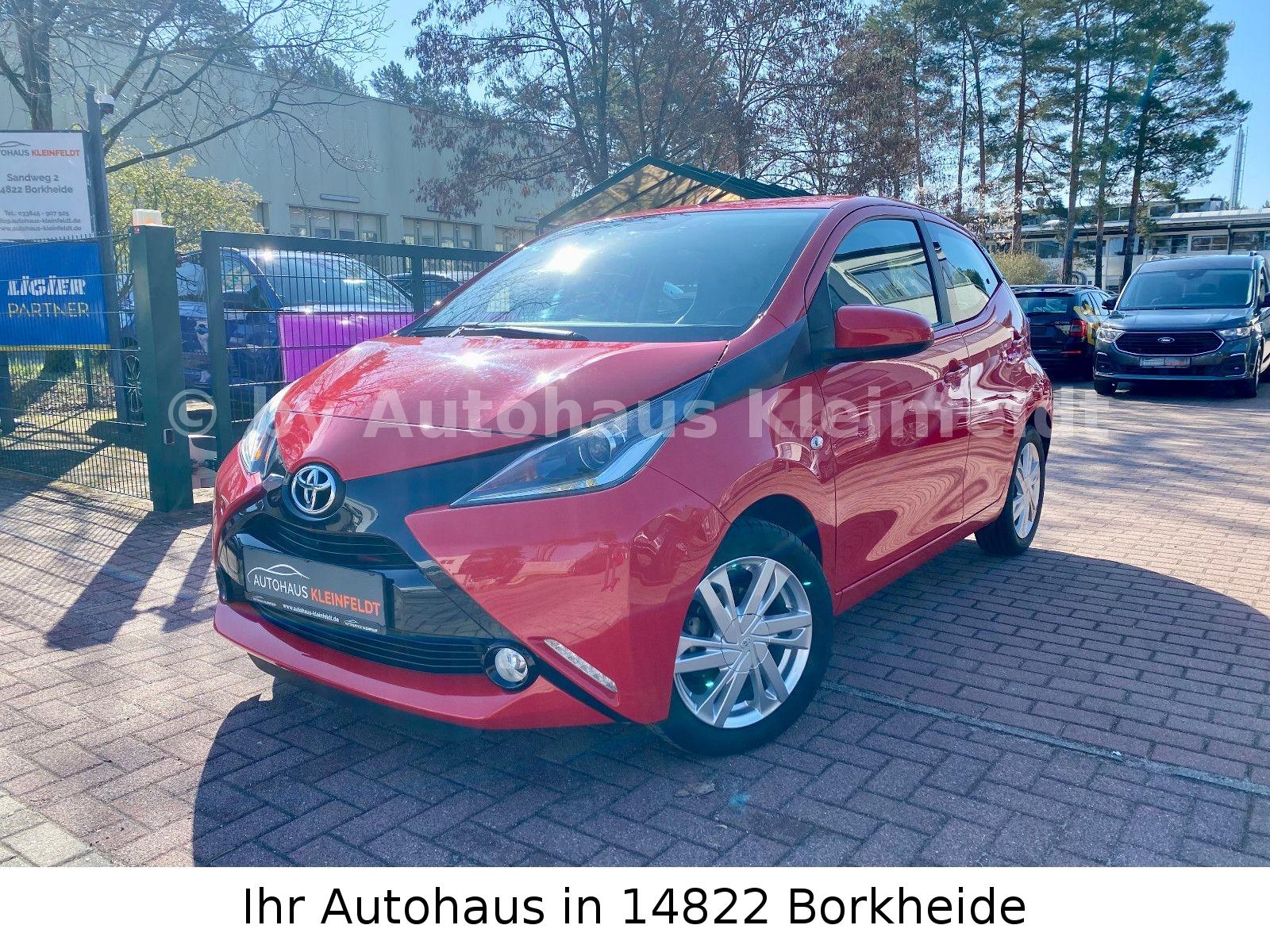 Toyota Aygo AYGO x-play touch |KAMERA|GRA|KLIMA