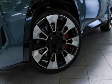 BMW XM - 6