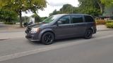 Dodge Grand Caravan GT 3.6 flexfuel - Dodge Grand Caravan mit Benzin-Antrieb: Kleinbus, 7sitzer