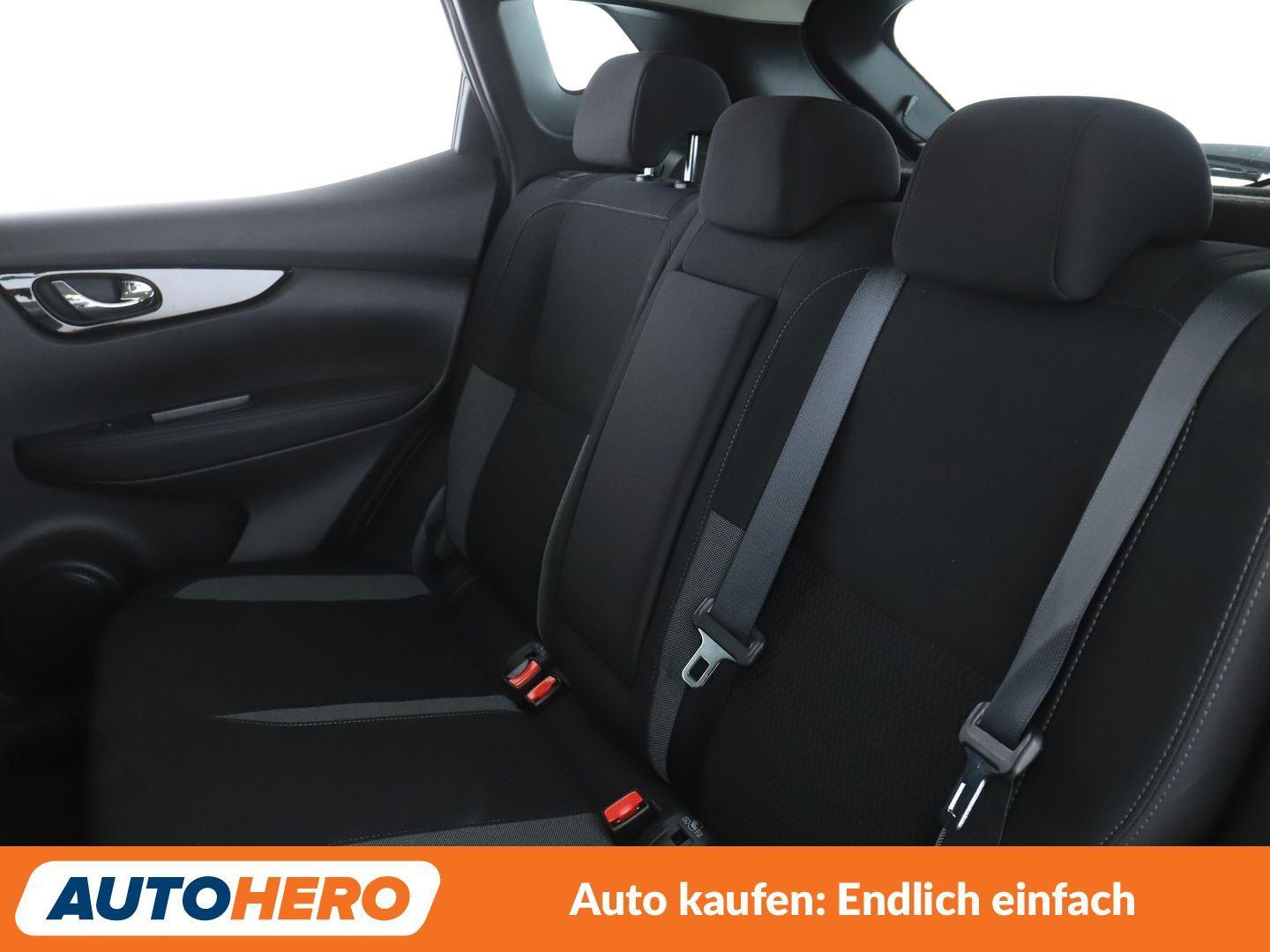 Nissan Qashqai 1.3 DIG-T Acenta*NAVI*TEMPO*CAM*PDC*SHZ*
