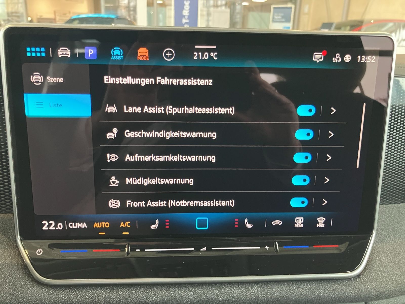 Fahrzeugabbildung Volkswagen Tiguan eTSI  DSG LED AHK RFK