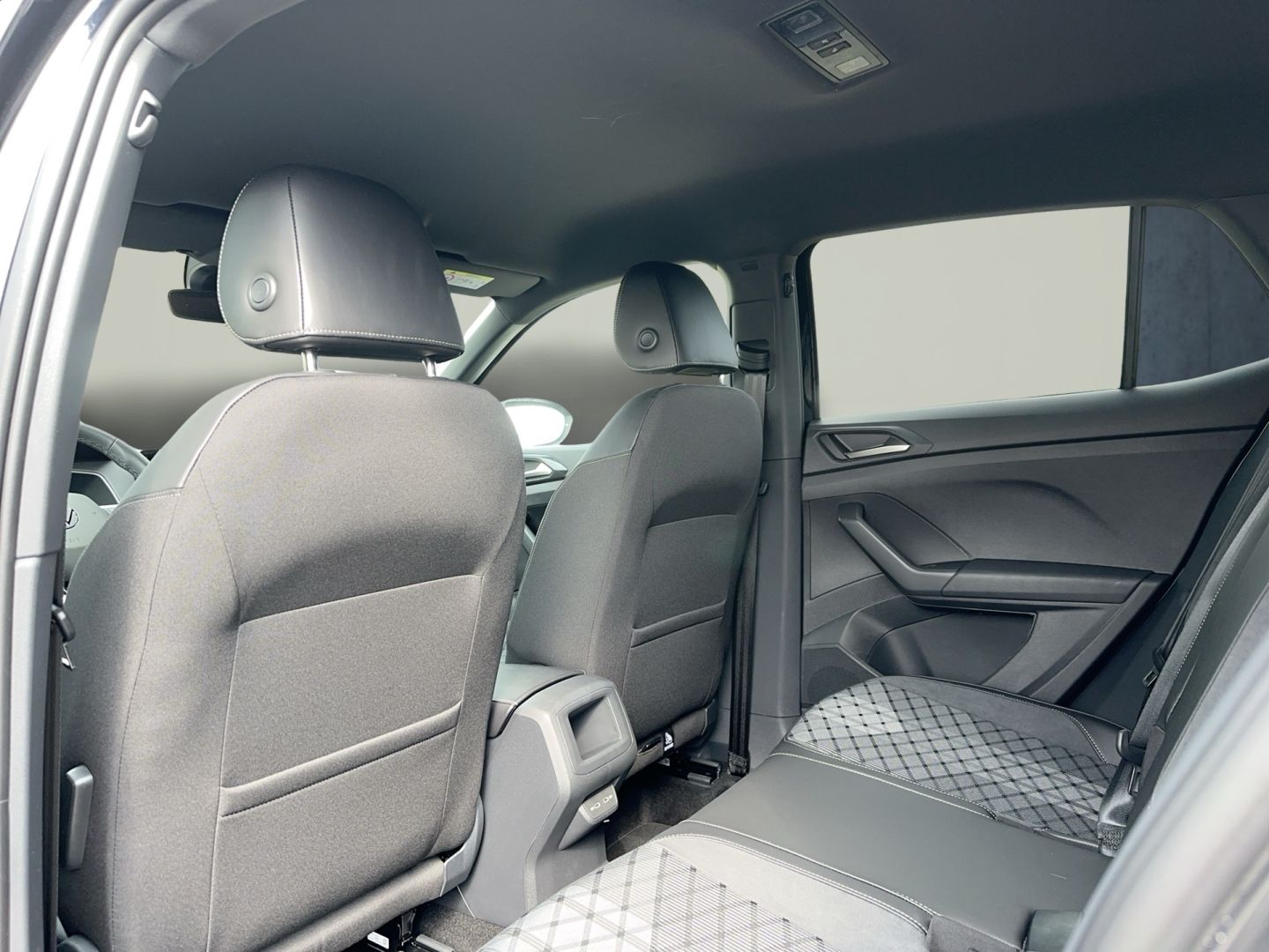 Volkswagen T-Cross - Bild 13