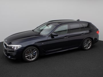 Fahrzeugabbildung BMW 540d xDr Tour HUD ACC Pano 360° Bowers & Wilkins