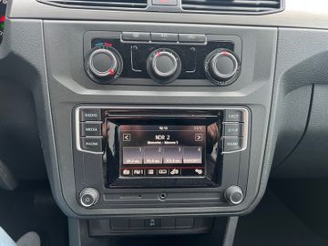 Fahrzeugabbildung Volkswagen Caddy  Maxi  1.4 TGI  DSG Bi-Xenon Kamera uvm.