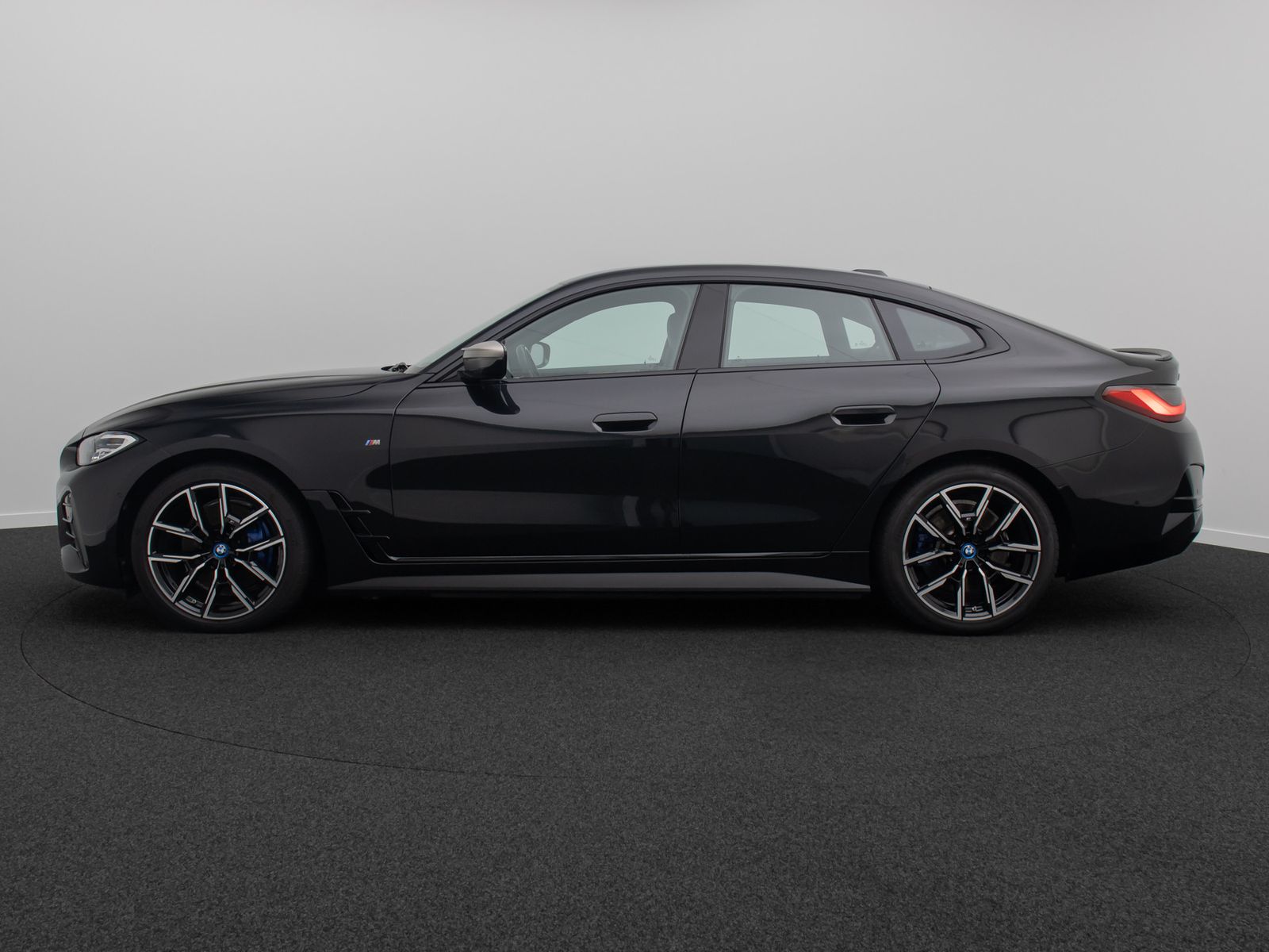 Fahrzeugabbildung BMW i4 M50 HUD HiFi Kamera DAB M Sportbremse 19Zoll