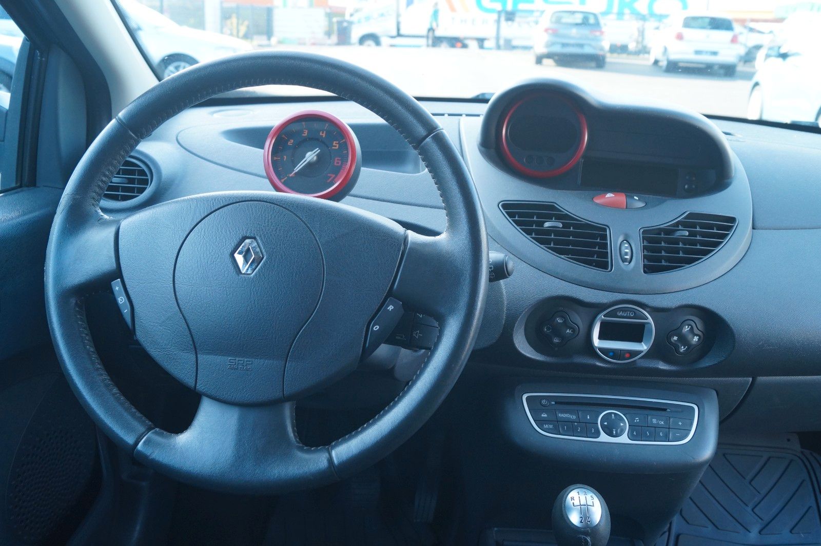 Fahrzeugabbildung Renault Twingo Rip Curl *TÜV, Inspektion + Garantie
