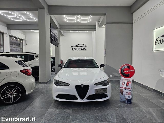 Alfa Romeo Giulia 2.2 AT8 2018 Pelle Navi 19 FIN