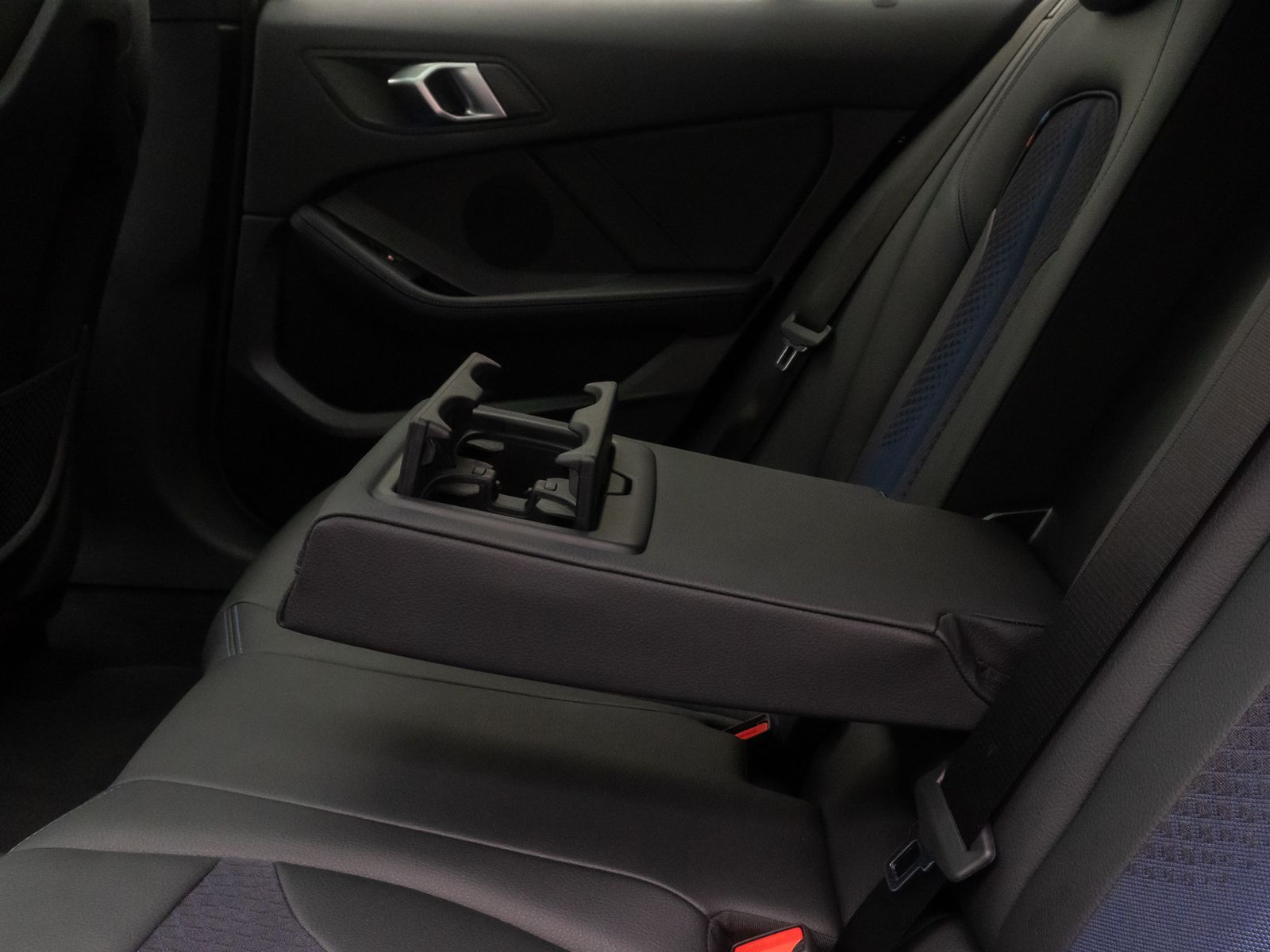 Fahrzeugabbildung BMW 120i M Sport DAB Kamera HiFi Panorama Lenkradhzg