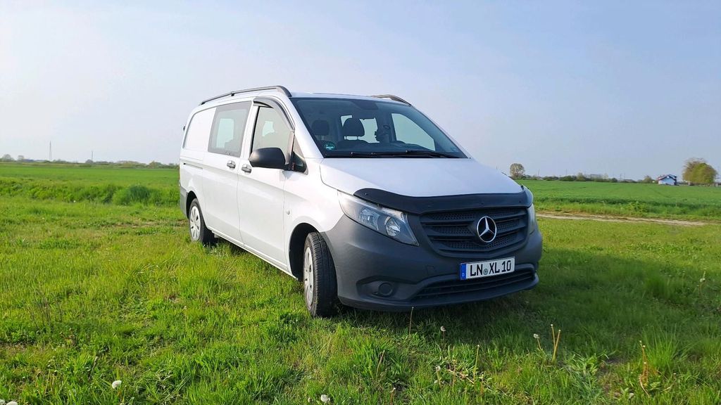Image of Mercedes-Benz Vito