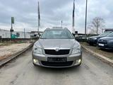 Skoda Octavia Combi Ambition*Steuerkette neu*Tüv neu* - Skoda Octavia aus 2011: Combi