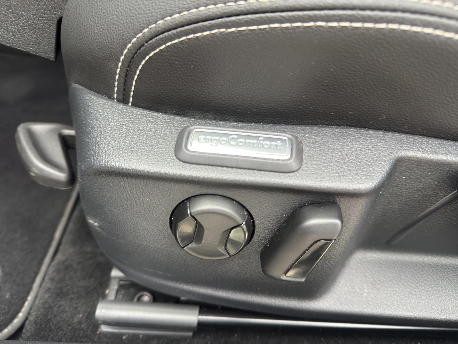 Volkswagen Passat TSI Elegance DSG LED Navi ACC RFK, миниатюра 21