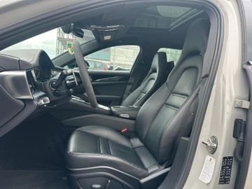 Porsche Panamera - 6