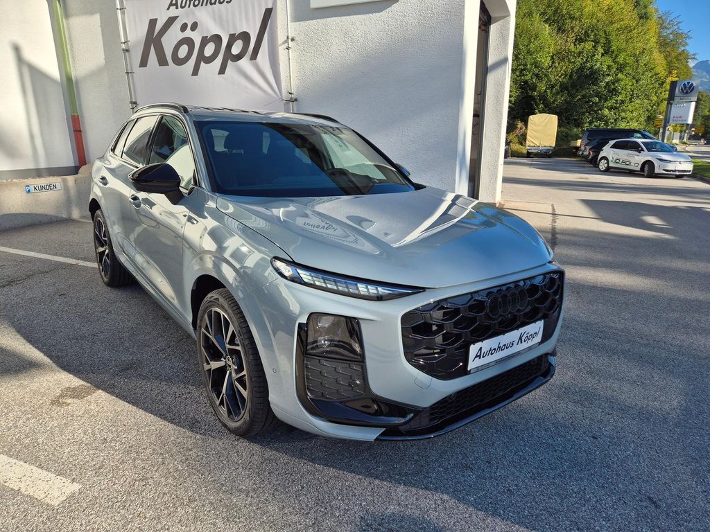 Image of Audi Q3