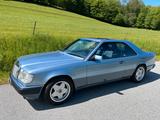 Mercedes-Benz CE 230 - blaue Mercedes-Benz CE-Klasse