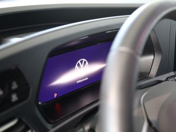 Volkswagen Caddy 1.5TSI DSG NAV STANDHZ ACC AHK 5J GARANTIE