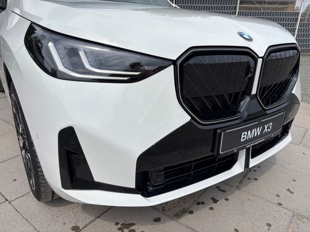 BMW X3 — fotografia 2