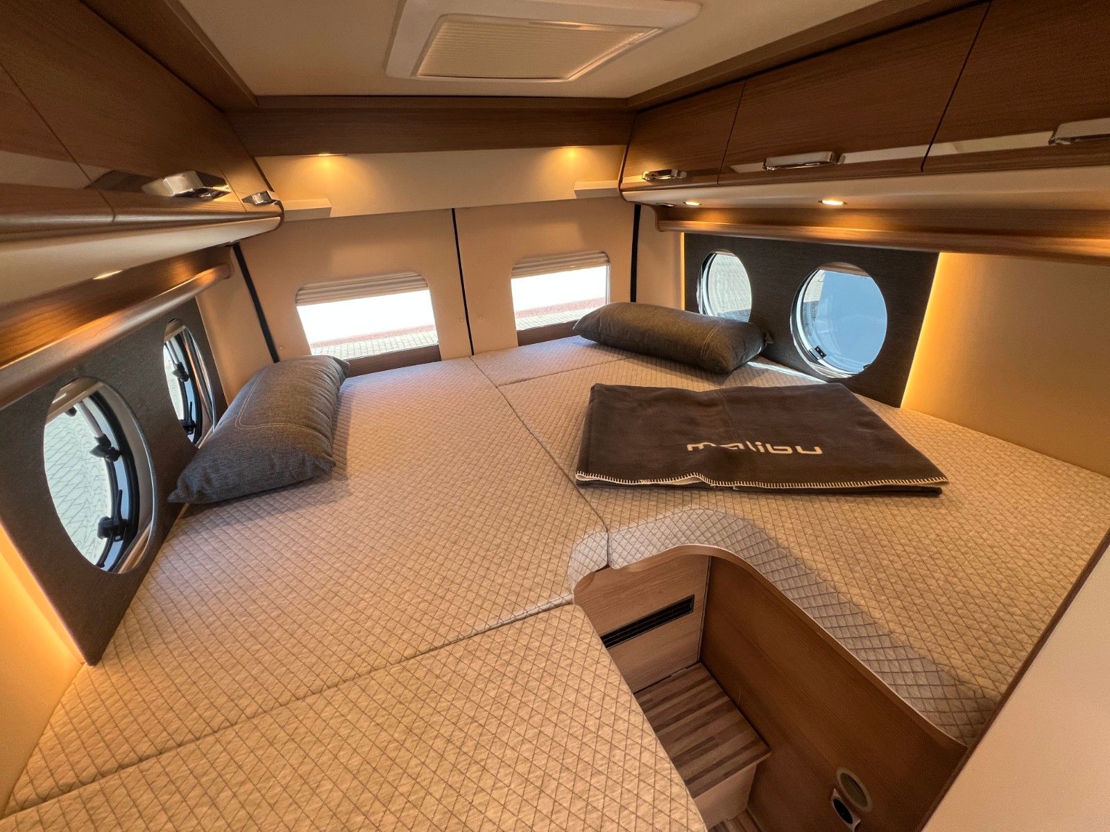 Fahrzeugabbildung Malibu Van diversity GT skyview 640 LE K