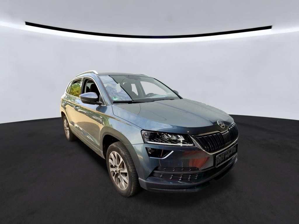 Fahrzeugabbildung SKODA Karoq Clever-LED-4xSHZ-KESSY-TEMP-SMART LINK-PDC