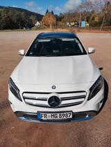 Mercedes-Benz GLA 200 Urban Urban - Mercedes-Benz GLA 200 in Freiburg