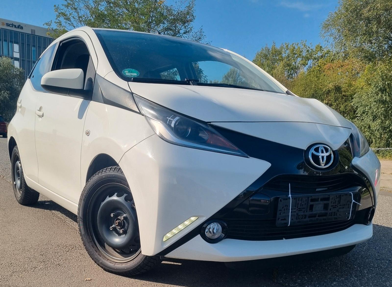 Toyota Aygo AYGO x-play touch