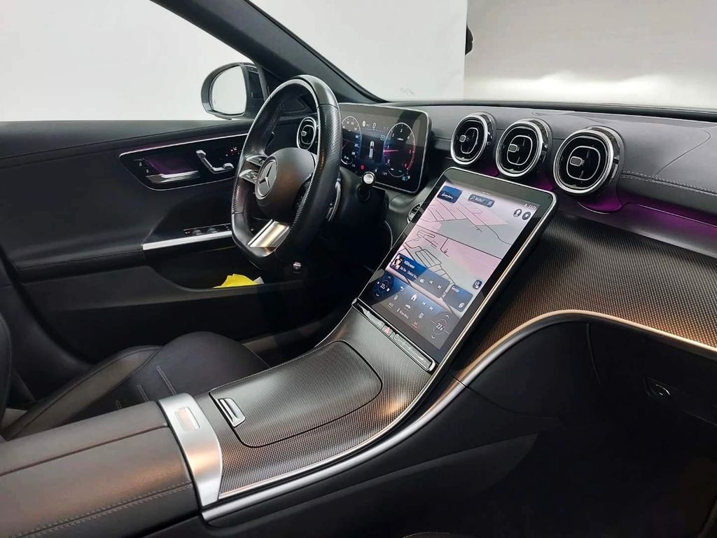 MERCEDES-BENZ C-Class 2023
