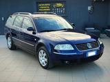 Volkswagen Passat 1.9 TDI/130 CV cat Var. C.line - Volkswagen Passat mit Diesel-Antrieb: 1.9