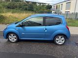 Renault Twingo Rip Curl 1.2 LEV 16V 75 eco2 Rip Curl - Renault Twingo aus 2011: Rip Curl