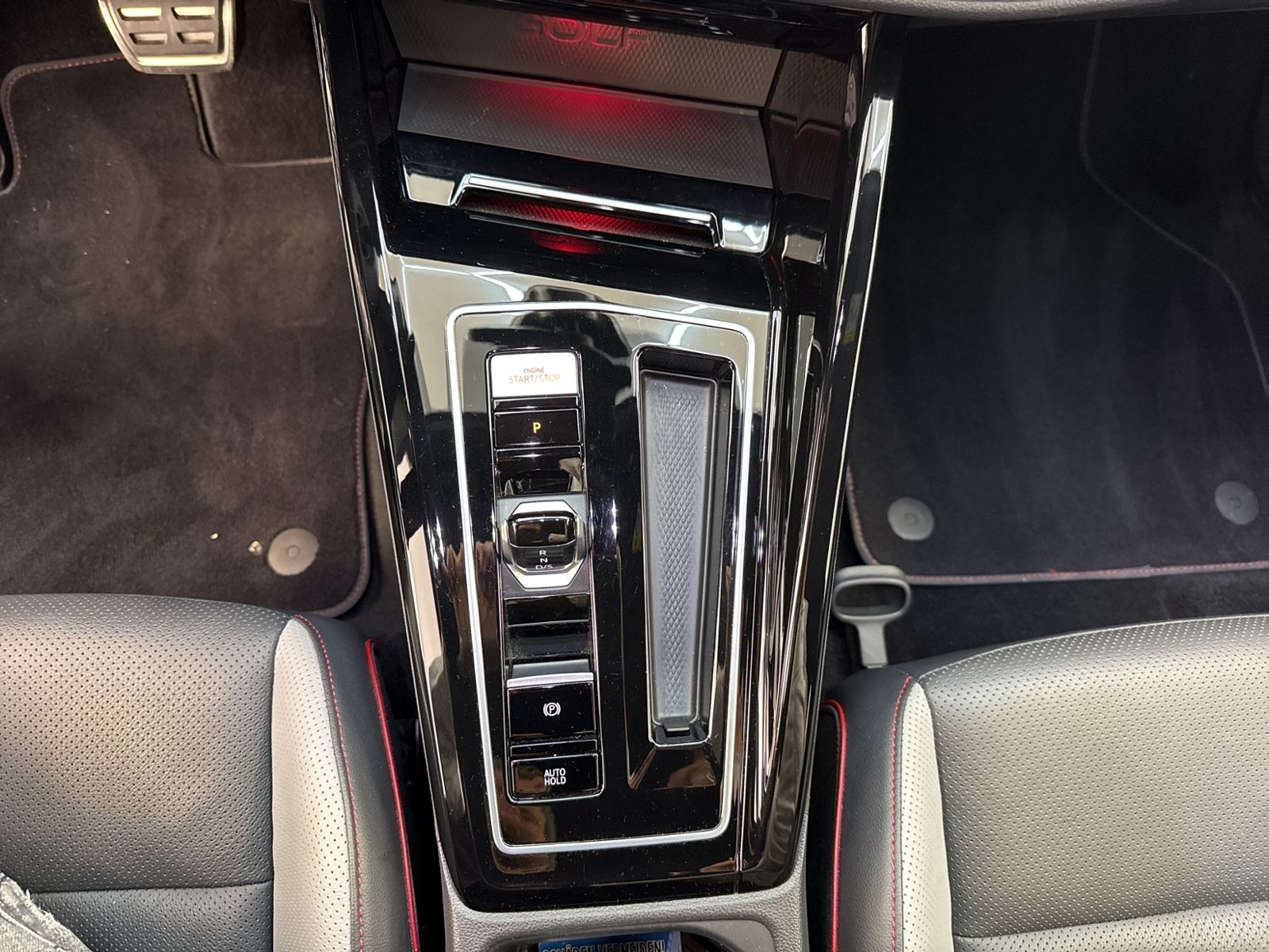 Golf VIII GTI, Leder,, IQ-Light, Head-up,Technik