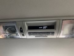 T6 Caravelle lang -  Kamera  LED -Navi - 8 Sitze