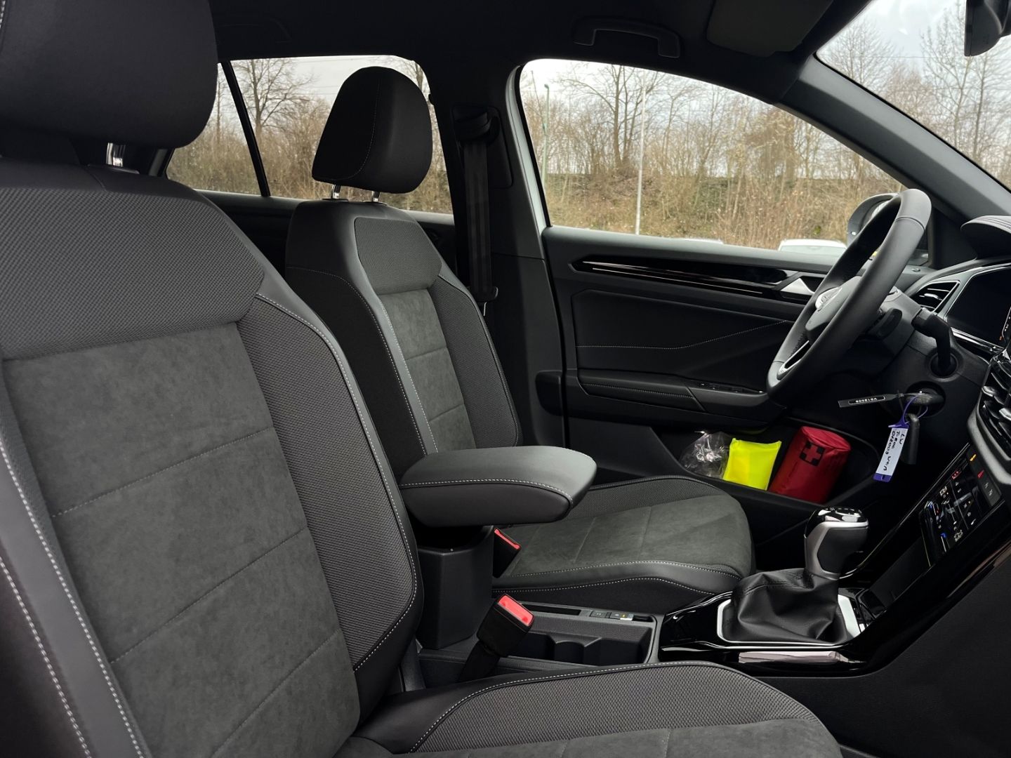 T-Roc Style 1.5TSI DSG BlackStyle*Sthzg*NAVI*Kam