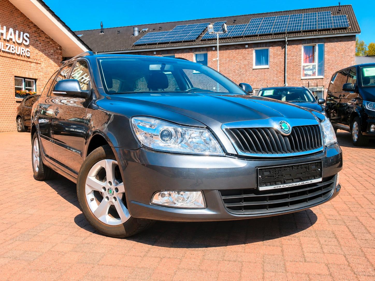 Skoda Octavia 2011 — engine 1.598 cm³, 105 HP (77kW)