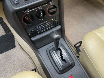 Mercedes-Benz W123 200 T*1.Hand*1.Lack*Kein Rost*Original*