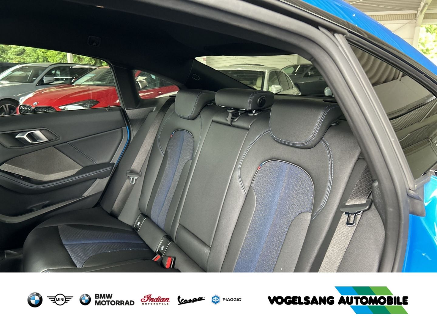 Fahrzeugabbildung BMW 218 Gran Coupe i M Sport Park-Assistent Harman K