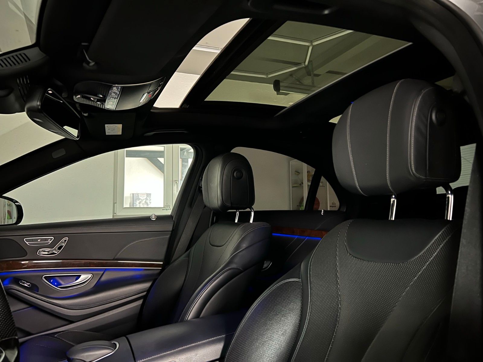 Fahrzeugabbildung Mercedes-Benz S 350 Lim. AMG-LINE/DISTRONIC/LED/PANO/360*/AMBI