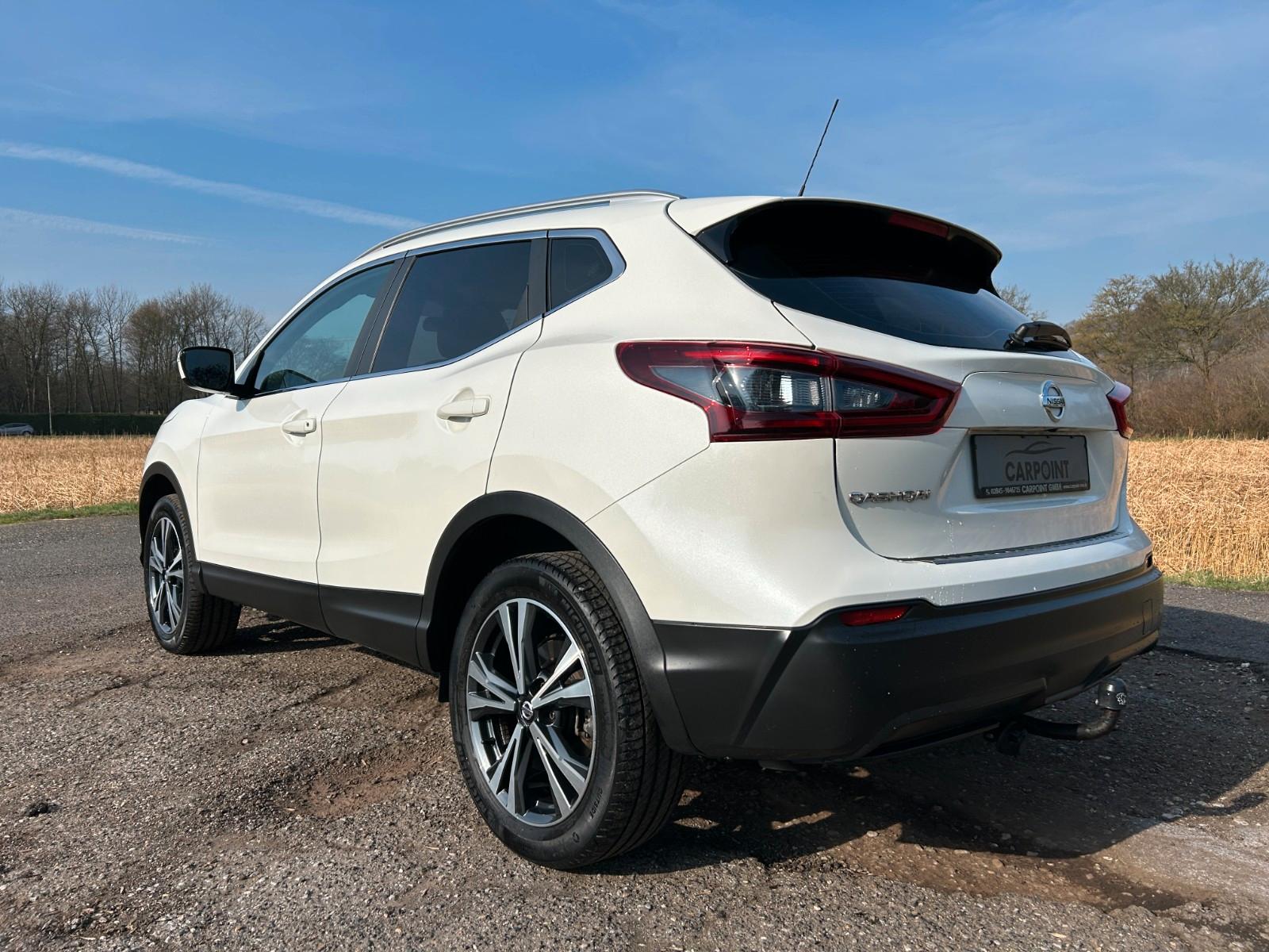 Nissan Qashqai 1.3 DIG-T Shiro Klimaauto Kamera
