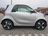 Smart ForTwo EQ Chekheft Panoramadach - Smart ForTwo Gebrauchtwagen in Oldenburg