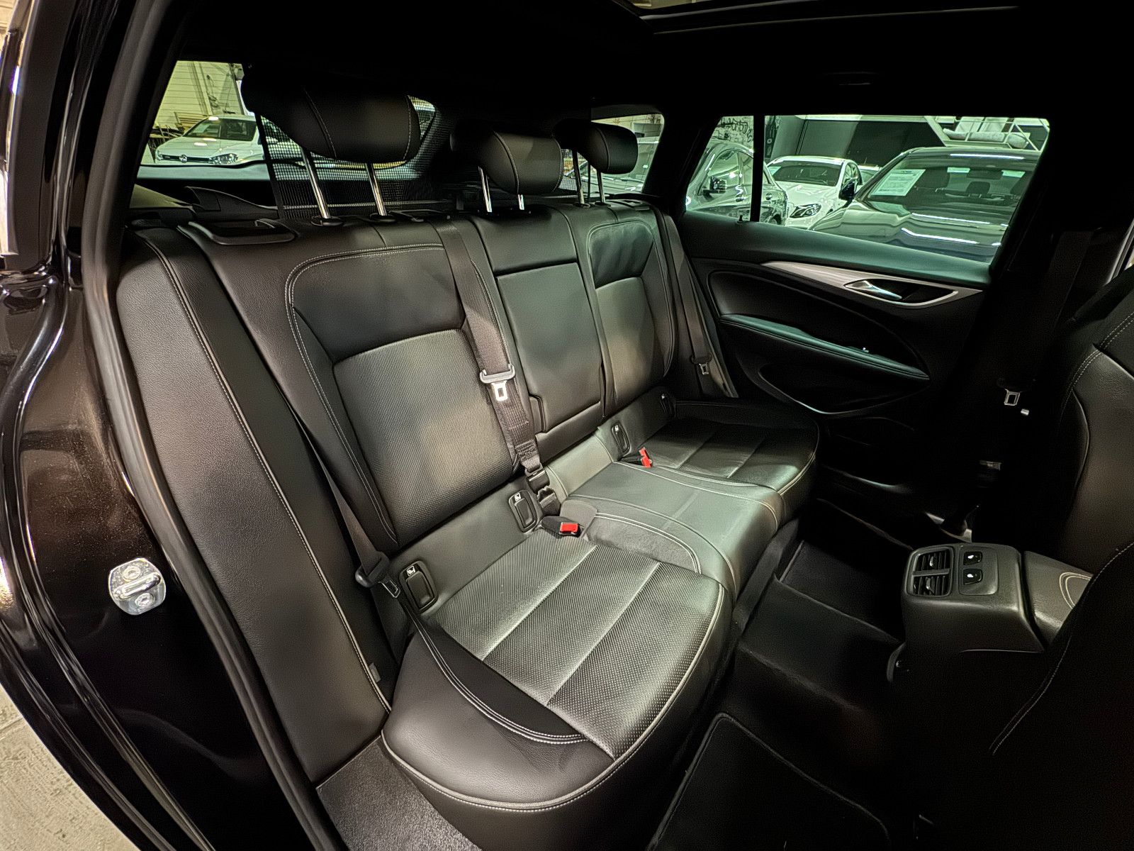 Fahrzeugabbildung Opel Insignia B Sports Tourer GSi 4X4 OPC PERFORMANCE